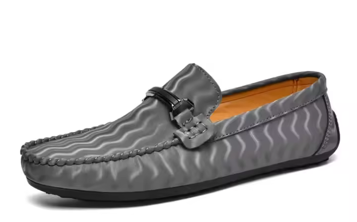 Nuevos zapatos casuales 2025 de cuero de vaca plano de alta calidad para hombres, marcas de moda, baratos - 1