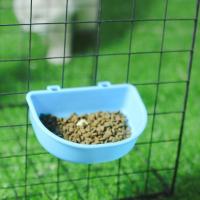 Práctico alimentador de comida para mascotas pequeño de plástico, gran capacidad, extraíble, bebedero para mascotas, alimentador, cuenco colgante lavable para mascotas, conejo - details 4