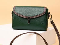 Bolso de hombro de cuero de PU para mujer, bolso cruzado de gran capacidad con solapa pura, simple, moderno, color sólido - details 11