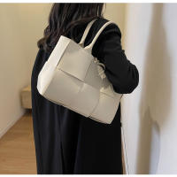 Bolso de mano para mujer, nuevo bolso de hombro premium de gran capacidad, tejido versátil para llevar debajo del brazo. - details 29