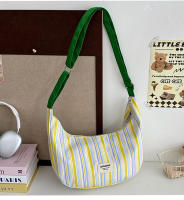 Bolso de mensajero de gran capacidad para estudiantes informales, nuevo bolso de hombro versátil a rayas de color en contraste para mujer, bolso de viaje personalizado tipo dumpling. - details 45