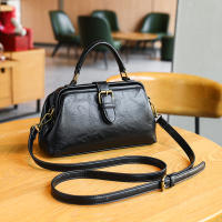 Mini bolso pequeño con clip para mujer, nuevo bolso simple y moderno para teléfono móvil con correa de hombro tipo doctor para mujer - details 44