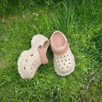 Pisando zapatos de agujero de mierda nuevas zapatillas exteriores de suela gruesa que aumentan las zapatillas casuales de playa Baotou - details 8