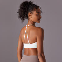 Hamidou Top deportivo para mujer, chaleco Yuga colgante con cuello, decoración triangular, Top deportivo con espalda bonita, Top corto a prueba de golpes para reunión - details 1