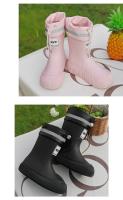 Botas de Lluvia Suaves y Ligeras para Mujeres Zapatos Impermeables con Suela Gruesa para Pesca al Aire Libre - details 10