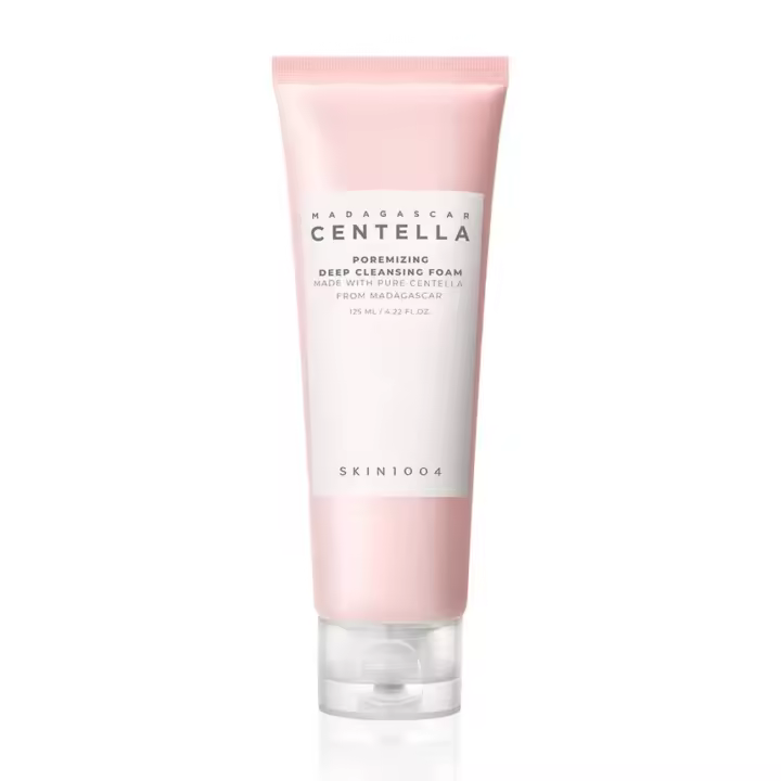 SKIN1004 Espuma de limpieza profunda poremizante de centella de Madagascar 4.22 fl.oz, 125 ml, elimina los restos obstruidos de poros - 1