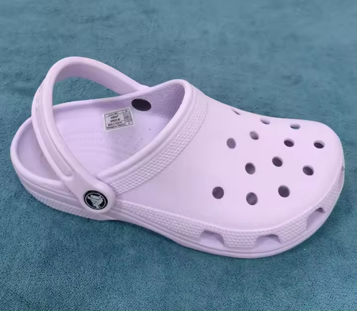 Sandalias transpirables ligeras y cómodas para mujer, zapatos informales con agujeros para la playa y la familia - 1