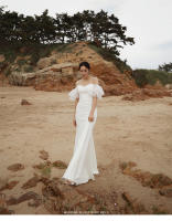 Vestido ligero con tirantes y mangas de hoja de loto blanco, minimalista, estilo francés, cola de pez de satén elástico de alta gama para boda nupcial - details 4