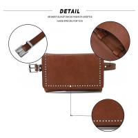 Riñonera en miniatura con estructura de metal marrón para mujer Mochila de lujo de alta gama - details 2