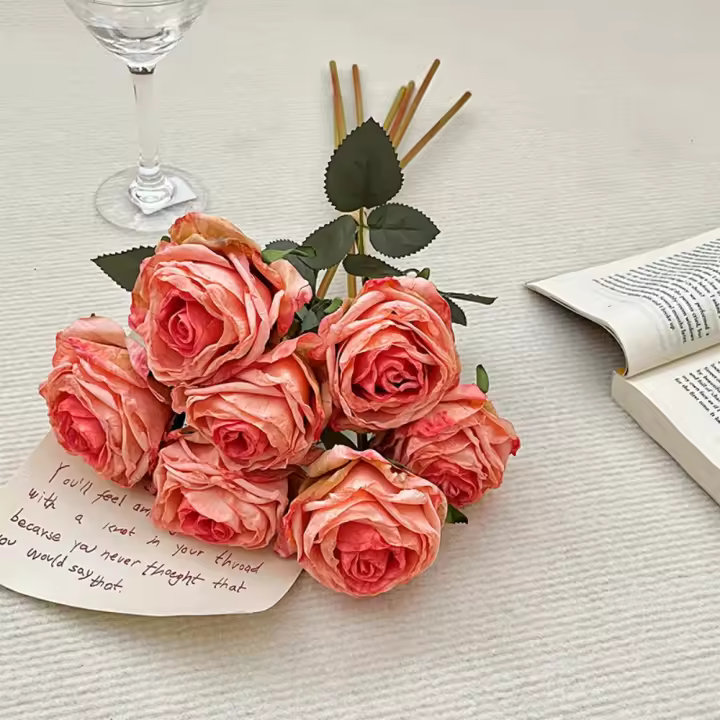 Ramo de rosas artificiales de 7 cabezas, flor de Rosa de imitación elegante Retro hecha a mano, flores falsas de lujo, decoración de cumpleaños - 1