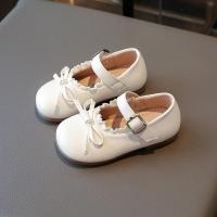 Zapatos de cuero para niños, nuevos zapatos planos para niñas de primavera y otoño con lazo, zapatos informales versátiles de moda de princesa para niños, suela blanda - details 5