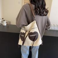 Mochila retro beige en forma de corazón, bolso de un solo hombro - details 1