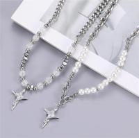 Collar cruzado de perlas de imitación de Hip Hop para hombres y mujeres, cadena de acero de titanio de tendencia, colgante Kpop, joyería, accesorios Unisex - details 0