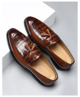 Británico pequeños zapatos de cuero de los hombres jóvenes puntiagudo borla beanie zapatos mocasines - details 2