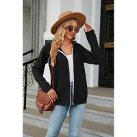 Sudadera con capucha y cremallera cerrada para mujer - details 4