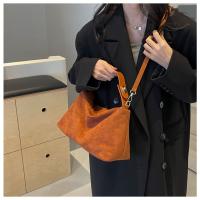 Glovento - Bolso Tote Vintage Piel Gamuza Mate, Bandolera Bajo Brazo Multiway 2024, Diseño Exclusivo Invierno - details 10