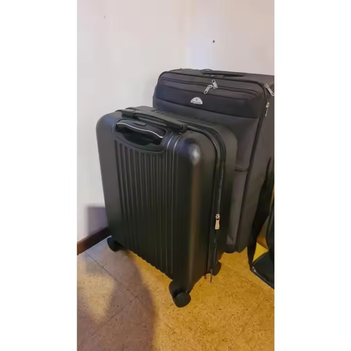Maleta de Viaje Extensible 55x40x20 Ideal para Ryanair, Easyjet, Wizzair, Iberia, Lufthansa, Tui, Eurowings, Vueling, Volotea - 1