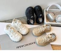 Compañero de clase 2025 verano nuevos niños suela suave versátil niñas playa deportes y ocio escuela campus correr niños sandalias - details 2