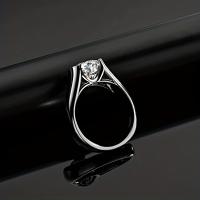 Anillo Moissanite de 2 caratados en Plata Esterlina 925 Chapada en Oro 18K para Hombres y Mujeres Regalo de Boda Pileable - details 3