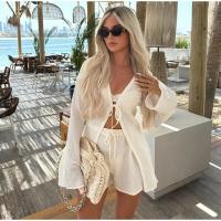 Blusa de encaje agárico blanco dulce para mujer, traje corto a la moda, manga larga, cuello en V, suelto, 2 piezas, ropa de viaje elegante para primavera 2025 - details 13