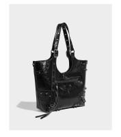 Nueva moda versátil Diablo locomotora remache Tote diseño bandolera bandolera hombres y mujeres - details 11
