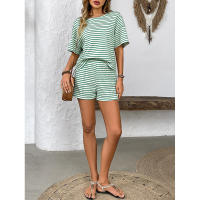 Ropa de Mujer Verano Nuevo Conjunto Deportivo de Shorts Casuales de Moda a Rayas de Punto para Mujer - details 3
