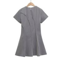 OUWU- Mini Vestido Gris Primavera 2025 Manga Corta Cuello Redondo Oficina para Casual Staple Uste Elástico Traboo Ocio Esencial - details 11