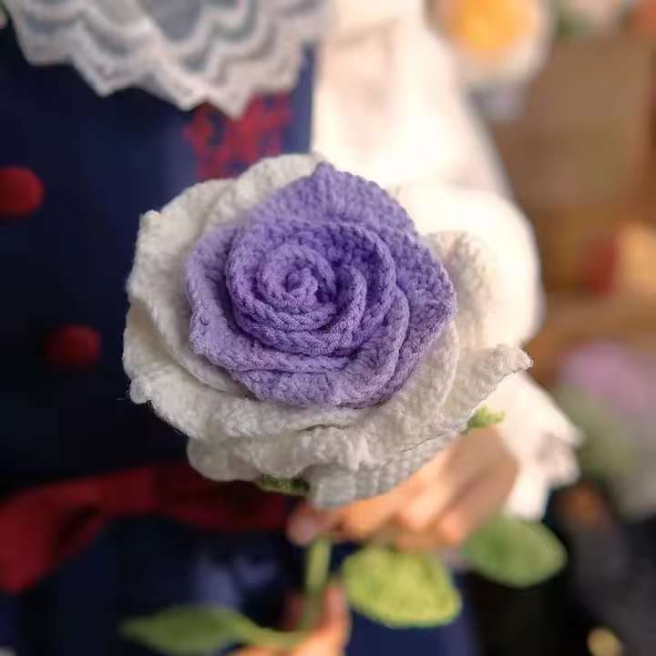 Flor de gancho tejida hecha a mano, regalo del Día de la madre de San Valentín, rosa Artificial de tacto Natural - 1