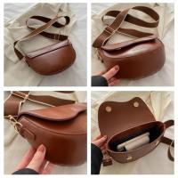 Bolso Crucero de Hombro de Moda de Cuero PU Color Sólido Retro Estilo Pony con Correa Ancha - details 5