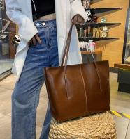 Nuevo Bolso de Mano de Cuero de Alta Gama para Mujeres Bolso Commuter de Moda versátil - details 2