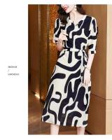 Elegante Vestido de Satén con Estampado Falda de Moda de Alta Gama para Mujer - details 1
