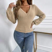 Tops mujer con cuello en V, camiseta manga abombada punto nuevo color caqui para mujer, ropa de moda japonesa. - details 4