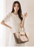 Bolso cruzado informal y versátil para mujer, bolso de mano plisado de un solo hombro, grande - details 13