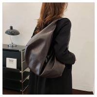 Bolsos de hombro grandes negros para mujer, bolso de compras grande, bolso cruzado de cuero suave de calidad de Color sólido, bolso de mano de viaje para mujer - details 23