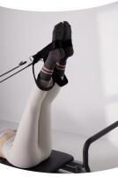 Calcetines de yoga de algodón tipo toalla con rayas de punto de silicona antideslizantes para mujer, cálidos, para pilates, con agarre, tipo tripulación. - details 24