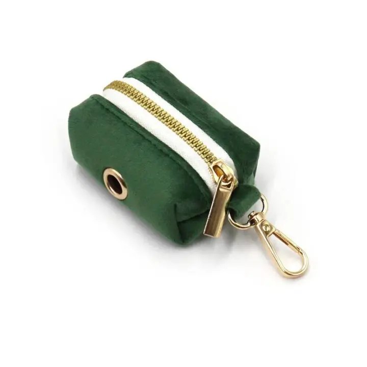 Terciopelo Verde Pavo real Grabado, Conjunto Correa de arnés Perros personalizado, Collar able sin escape para mascotas con - 1