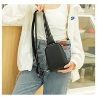 Nuevo bolso pequeño para el pecho, bolso para mujer, bolso de mensajero de cuero suave para mujer - details 8