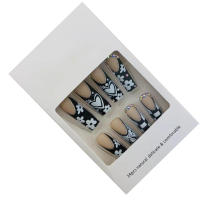Uñas postizas estrelladas en blanco y negro, patrones únicos de tablero de control, extensión de uñas para uñas, bricolaje en casa - details 0