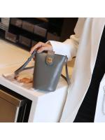 Bolso bandolera de piel auténtica para mujer con correa ajustable para el hombro y cierre giratorio - Diseño elegante minimalista, varios colores (marrón café/blanco leche/gris oscuro y más) - Bolso versátil para uso diario, informal y profesional, bolso - details 7