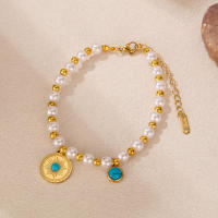 Pulsera estilo francés vintage para mujer: dije geométrico de perlas y turquesas, joyería retro de acero inoxidable de titanio - details 4