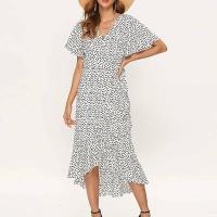 Flores de playa sexy para mujer, volantes estampados de gasa larga bohemia, vestido de escote informal con cuello con cuentas y apertura de verano - details 7