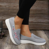 Zapatillas de deporte de malla transpirable para mujer, zapatos cómodos con flores, suaves y sólidos, a la moda, ligeros, 2022 - details 24