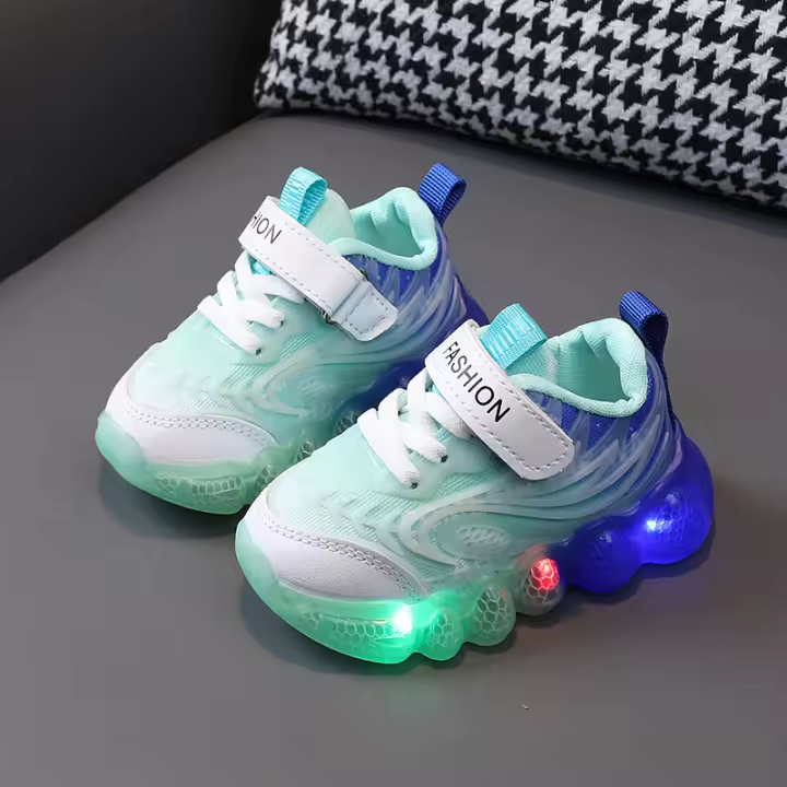 Nuevos zapatos ligeros para niños, tesoro de las mujeres, zapatos de suela blanda para niños pequeños, zapatos de moda. - 1