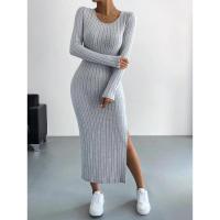 Estilo europeo y americano 2025 nuevo vestido largo de punto de cuello redondo de manga larga mujer - details 2