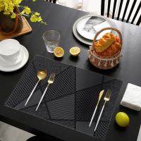 Manteles individuales Elegantes para mesa de comedor, juego de 2, 45x30 cm, aptos para cena, almuerzo, desayuno, Manteles individuales lavables, resistentes al calor, antideslizantes y antimanchas aptos para mesas de cocina - details 0
