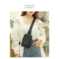 Nuevo bolso pequeño para el pecho, bolso para mujer, bolso de mensajero de cuero suave para mujer - details 0