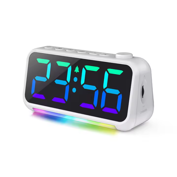 Reloj Despertador Inteligente Modelo Recargable con Tres Juegos de Alarma - 1