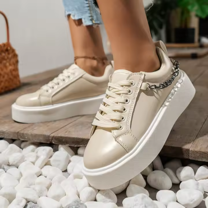 Zapato plano informal Atos con cordones de mujer y rayas de moda. - 1