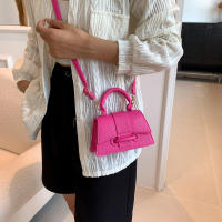 Mini bolso de hombro cruzado de cuero PU vintage para mujer - details 7