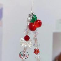 Cadena de teléfono con lazo de cereza roja coreana, cordón con perlas, correa para muñeca, pulsera colgante con cuentas, llavero para iPhone, cuerda para chica - details 2